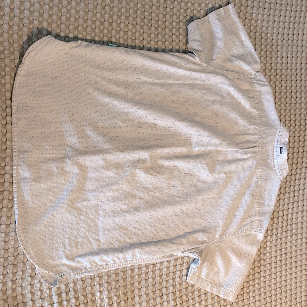 Vessla button down